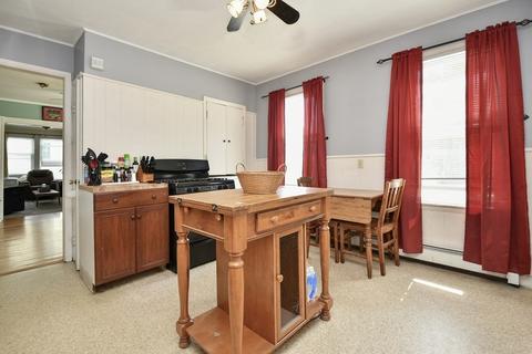 17 Wilson St, Worcester, MA 01604 photo 12