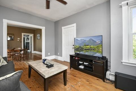 17 Wilson St, Worcester, MA 01604 photo 33