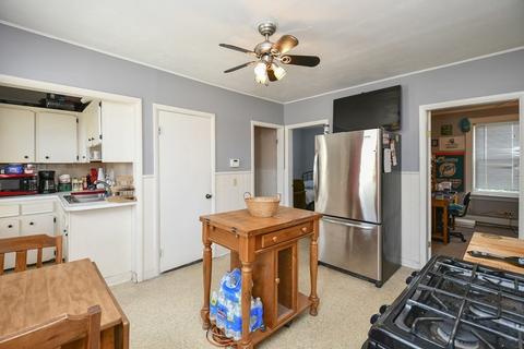 17 Wilson St, Worcester, MA 01604 photo 14
