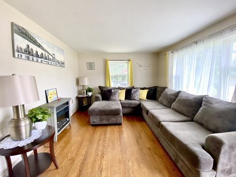 35 Wells Ave, Springfield, MA 01119 photo 5