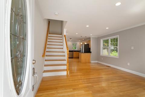 11 Middlesex St #2, Wakefield, MA 01880 photo 3