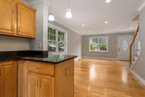 11 Middlesex St #2, Wakefield, MA 01880 photo 6
