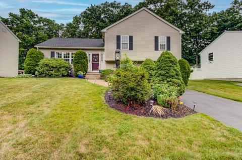 53 Santoro Rd, Worcester, MA 01606 photo 2