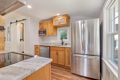 7 E Collins St, Salem, MA 01970 photo 14