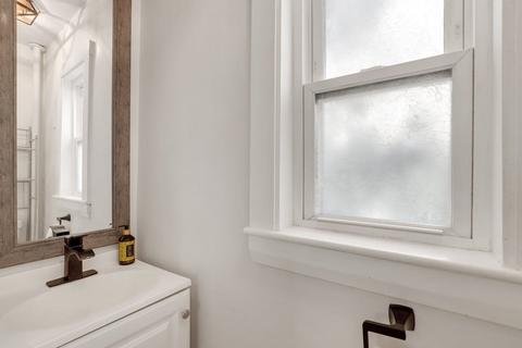 7 E Collins St, Salem, MA 01970 photo 24