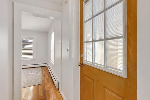7 E Collins St, Salem, MA 01970 photo 8