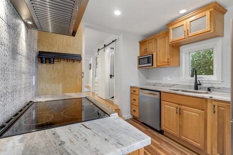 7 E Collins St, Salem, MA 01970 photo 15