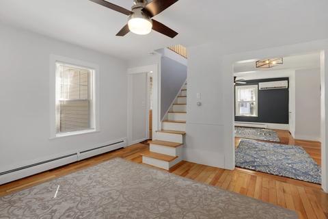 7 E Collins St, Salem, MA 01970 photo 4