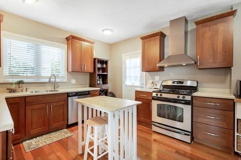 12 Raymond St, Everett, MA 02149 photo 10