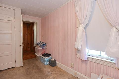 14 Maple Ave, Ashland, MA 01721 photo 20