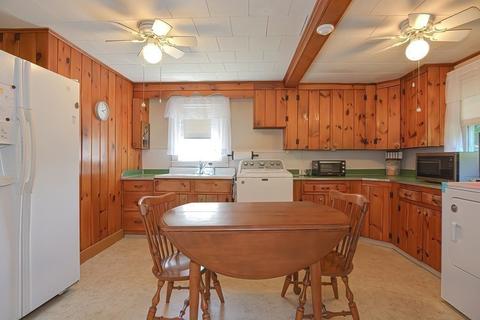 14 Maple Ave, Ashland, MA 01721 photo 7