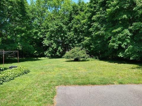 14 Maple Ave, Ashland, MA 01721 photo 3