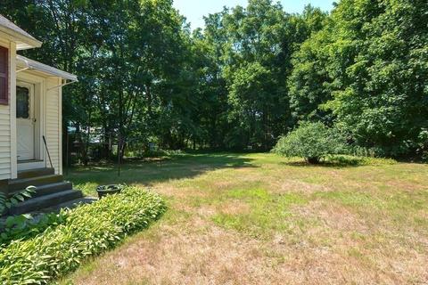 14 Maple Ave, Ashland, MA 01721 photo 22