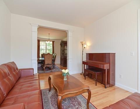 16 Francis Dr, Upton, MA 01568 photo 9