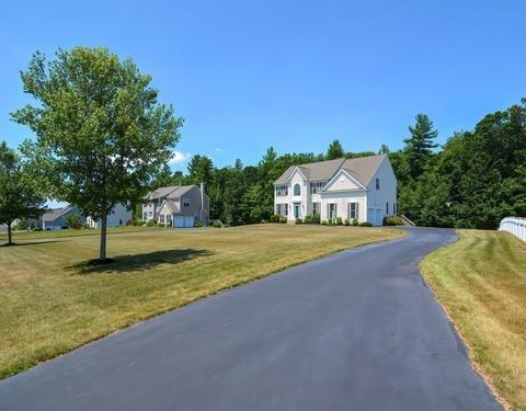 16 Francis Dr, Upton, MA 01568 photo 2