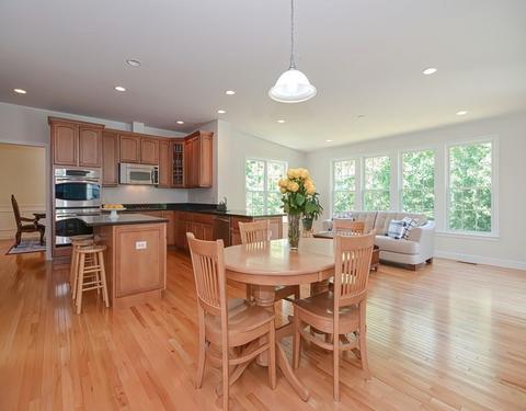 16 Francis Dr, Upton, MA 01568 photo 16