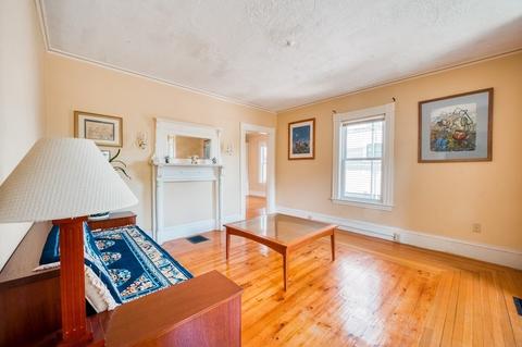 11 Marsh St, Gloucester, MA 01930 photo 5