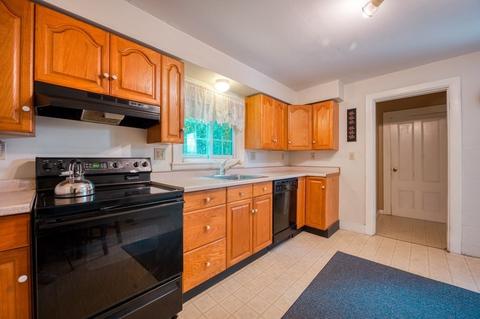 11 Marsh St, Gloucester, MA 01930 photo 10
