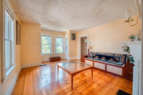 11 Marsh St, Gloucester, MA 01930 photo 6
