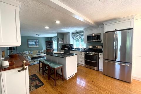 140 Capn Samadrus Rd, Barnstable, MA 02635 photo 6