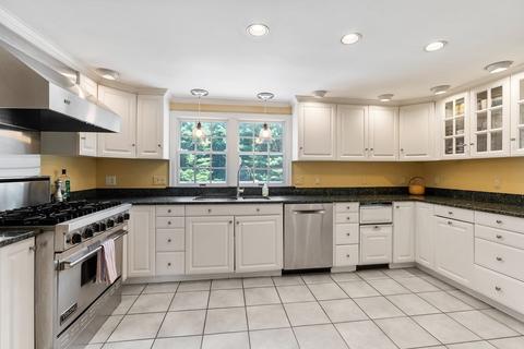 29 Sunset Rd, Weston, MA 02493 photo 6
