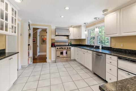 29 Sunset Rd, Weston, MA 02493 photo 8