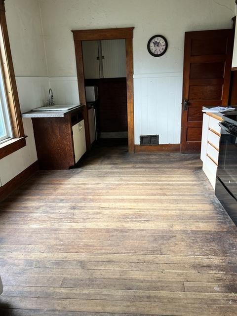 4 Pleasant Ter, Ware, MA 01082 photo 11