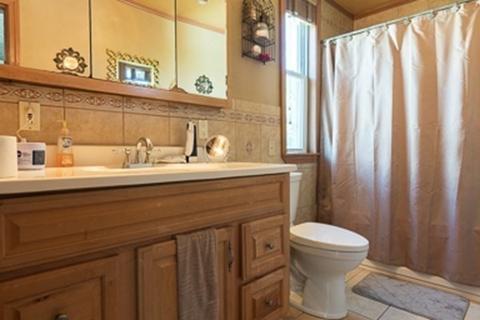 10 Forest St, Gloucester, MA 01930 photo 9