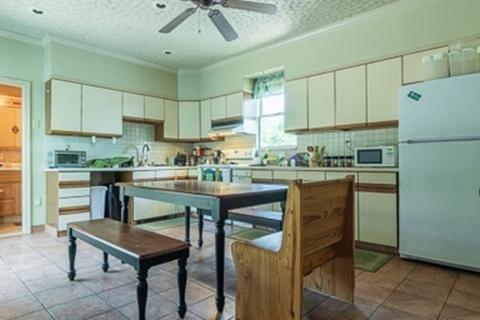 10 Forest St, Gloucester, MA 01930 photo 3