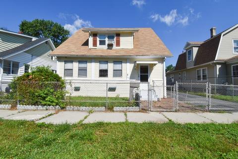 60 Littleton St, Springfield, MA 01104 photo 1