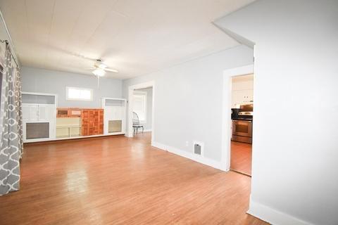 60 Littleton St, Springfield, MA 01104 photo 6