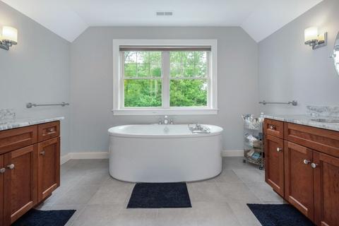111 Glenview St, Upton, MA 01568 photo 23