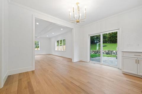 511 West St, Reading, MA 01867 photo 8