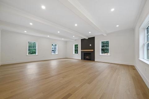 511 West St, Reading, MA 01867 photo 5