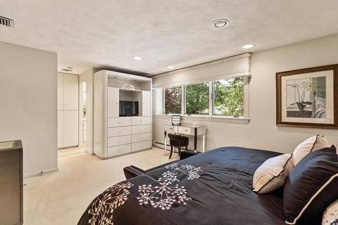 124 Damon Rd, Needham, MA 02492 photo 21