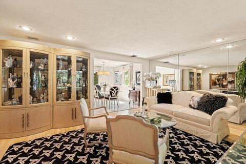 124 Damon Rd, Needham, MA 02492 photo 7