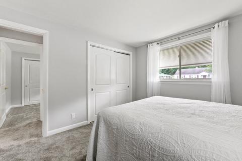 88 Malibu Dr, Springfield, MA 01128 photo 20