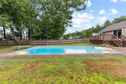 88 Malibu Dr, Springfield, MA 01128 photo 32