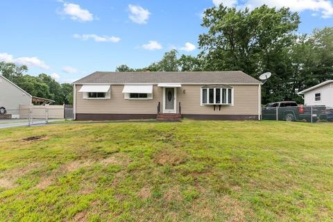 88 Malibu Dr, Springfield, MA 01128 photo 3
