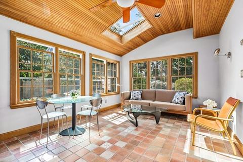 37 Elm St, Hingham, MA 02043 photo 2