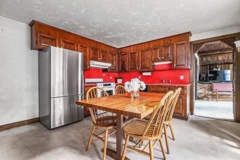 37 Elm St, Hingham, MA 02043 photo 6