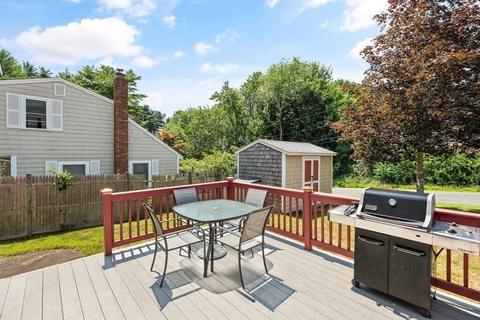 1906 Central St, Stoughton, MA 02072 photo 4