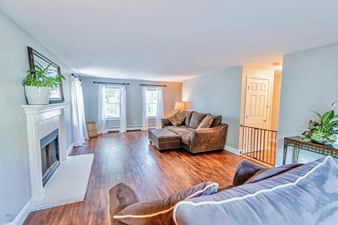 285 Dexter St, Fall River, MA 02720 photo 3