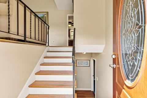 35 Blake Rd, Wrentham, MA 02093 photo 4