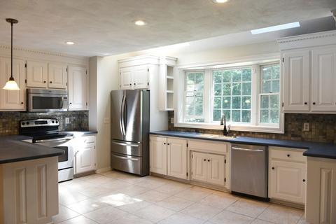 49 Swallow Ln, Dunstable, MA 01827 photo 9