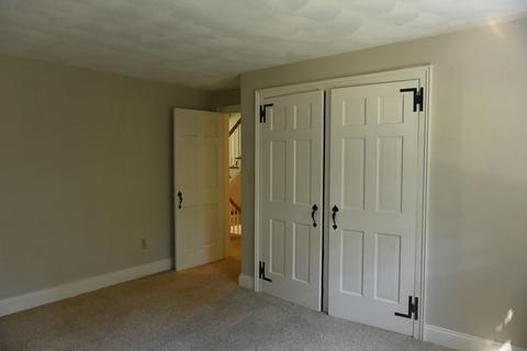 49 Swallow Ln, Dunstable, MA 01827 photo 32