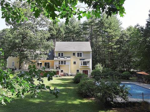 49 Swallow Ln, Dunstable, MA 01827 photo 5