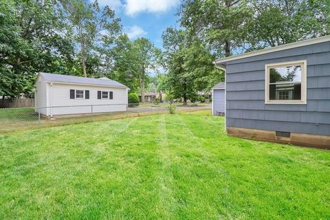 87 Helberg Rd, Springfield, MA 01128 photo 28