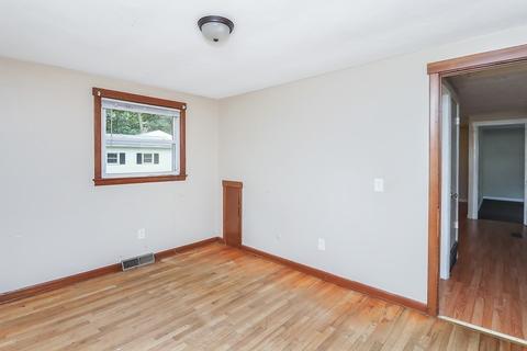 87 Helberg Rd, Springfield, MA 01128 photo 23