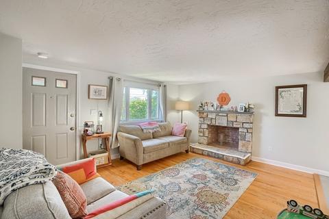 3 Harborview Rd, Hull, MA 02045 photo 3